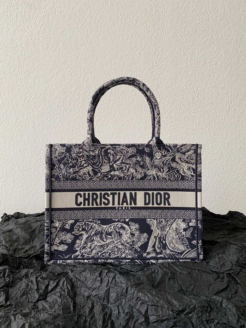 Christian Dior Shopping Bags